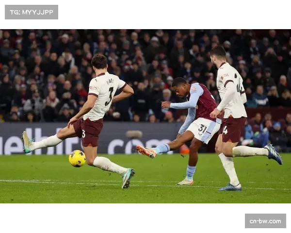 利物浦客场3比3遭利兹联补时绝平，连续三场因定位球失分